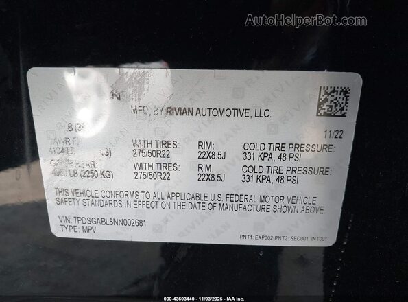7PDSGABL8NN002681 2022 RIVIAN R1S Black Engine compartment view