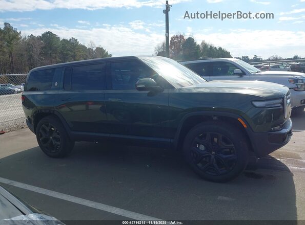 7PDSGBBA9SN055907 2025 RIVIAN R1S Green Вид задньої частини салону