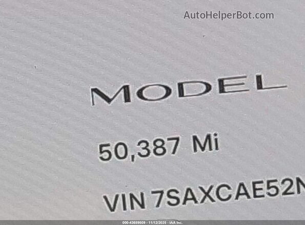 7SAXCAE52NF345378 2022 TESLA MODEL X Black Widok wnętrza 360 stopni