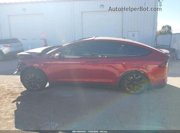 7SAXCBE53SF464400 2025 TESLA MODEL X Red Вид задньої частини салону