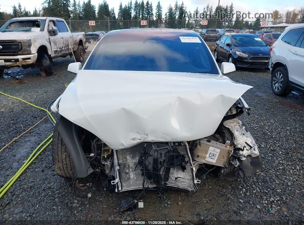7SAXCBE54RF435319 2024 TESLA MODEL X White Սարքավորումների վահանակի տեսք