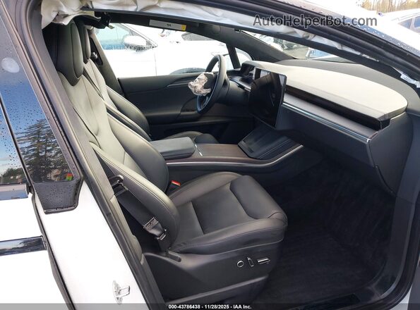 7SAXCBE54RF435319 2024 TESLA MODEL X White 