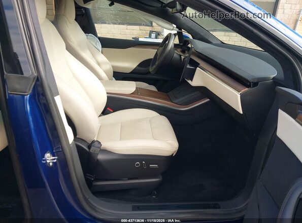 7SAXCBE58NF351269 2022 TESLA MODEL X Blue წინა სალონის ხედი