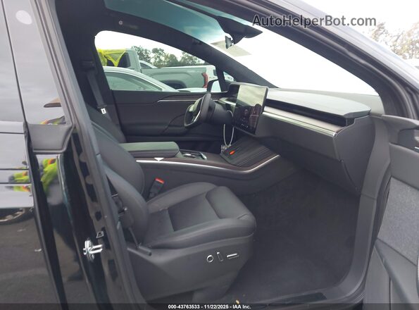 7SAXCBE59RF455887 2024 TESLA MODEL X Black Սալոնի դիմացի տեսք