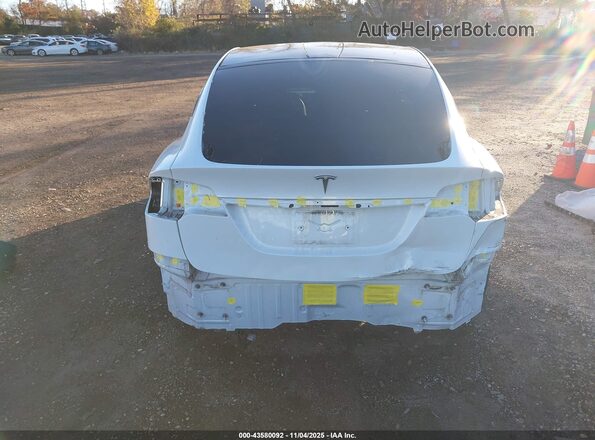 7SAXCBE5XPF375575 2023 TESLA MODEL X White 