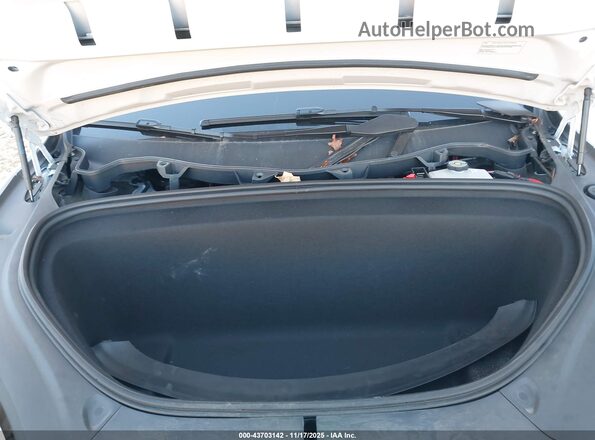 7SAXCBE60RF440557 2024 TESLA MODEL X Black Вид ззаду