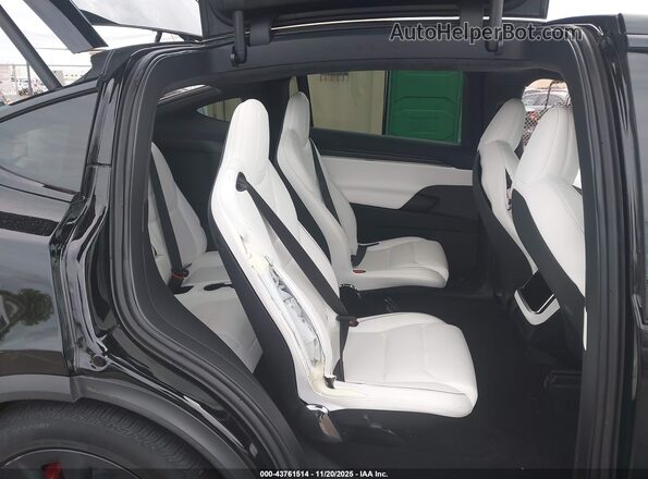 7SAXCBE61PF418287 2023 TESLA MODEL X Black 