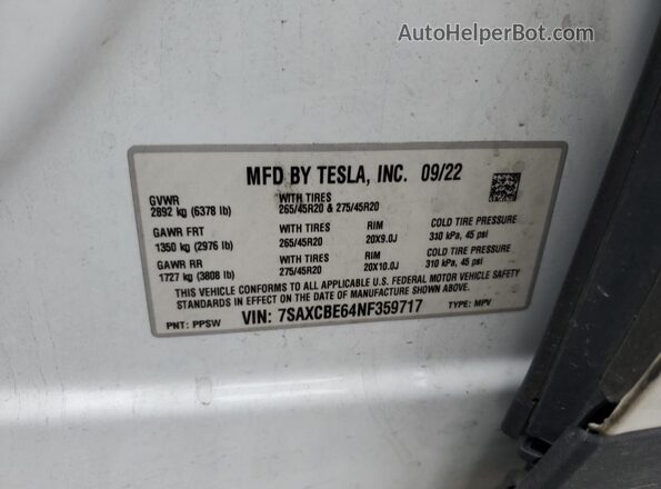 7SAXCBE64NF359717 2022 TESLA MODEL White Vista del compartimento del motor