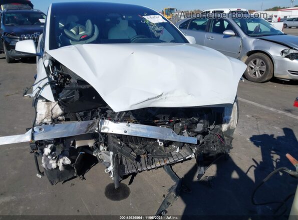 7SAXCBE66PF428863 2023 TESLA MODEL X Белый Вид спереди