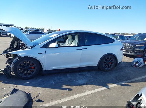 7SAXCBE66PF428863 2023 TESLA MODEL X Белый Панорамный вид салона 360°