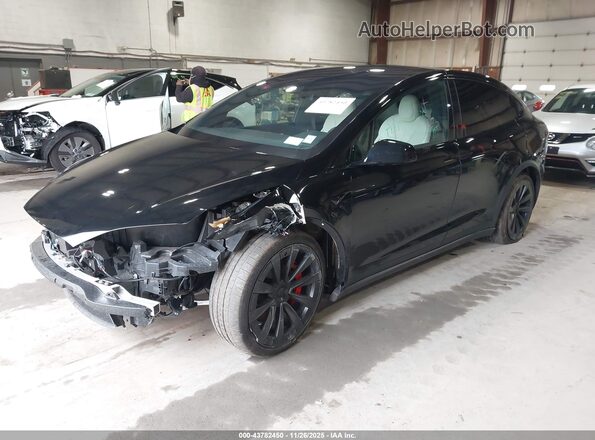 7SAXCBE66RF460974 2024 TESLA MODEL X Black Front left