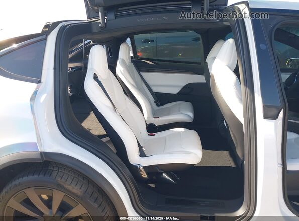 7SAXCBE68NF331760 2022 TESLA MODEL X White Widok naklejki z numerem VIN