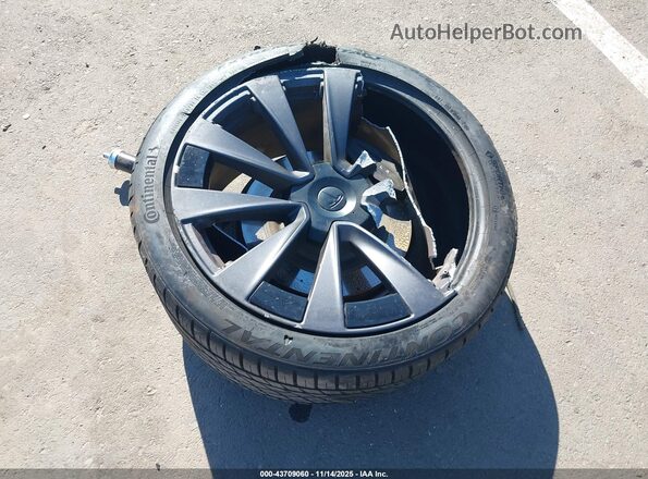 7SAXCBE68NF331760 2022 TESLA MODEL X White Widok deski rozdzielczej