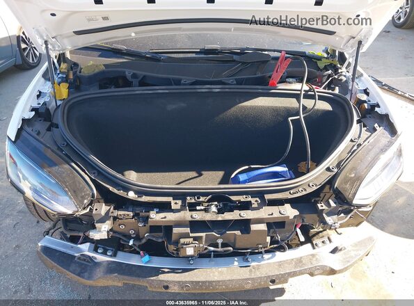 7SAXCDE51TF475103 2026 TESLA MODEL X White უკანა ხედი