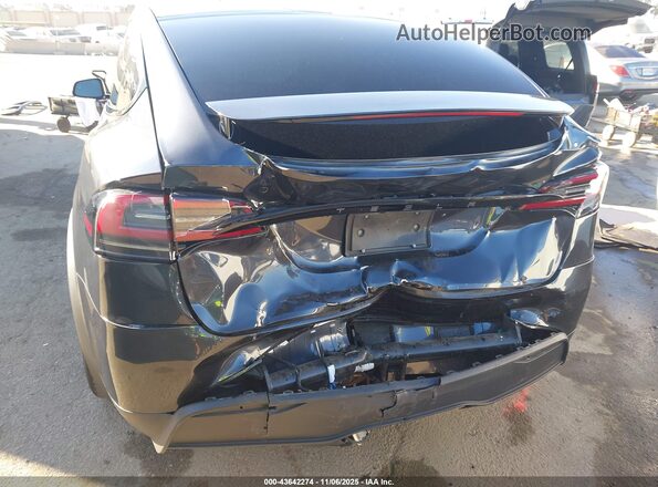7SAXCDE55RF458622 2024 TESLA MODEL X Black Widok z przodu