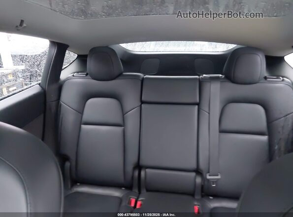 7SAYGAEE1NF556192 2022 TESLA MODEL Y Gray 