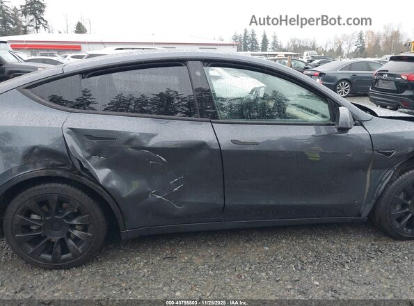 7SAYGAEE1NF556192 2022 TESLA MODEL Y Gray 