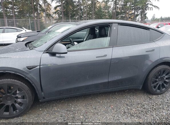 7SAYGAEE1NF556192 2022 TESLA MODEL Y Gray 