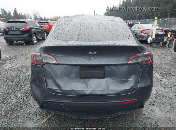 7SAYGAEE1NF556192 2022 TESLA MODEL Y Gray 