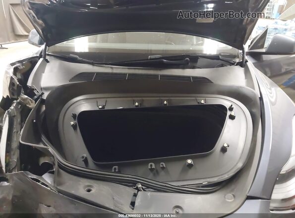 7SAYGAEE2NF558310 2022 TESLA MODEL Y Gray უკანა ხედი