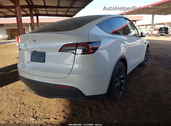 7SAYGAEE2RF122644 2024 TESLA MODEL Y White Задня права чверть