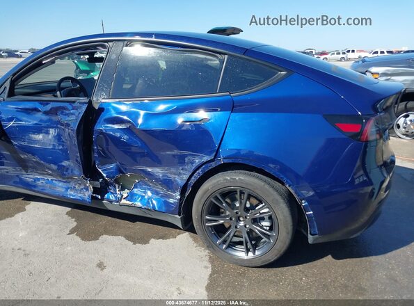 7SAYGAEE6RF155047 2024 TESLA MODEL Y Blue 