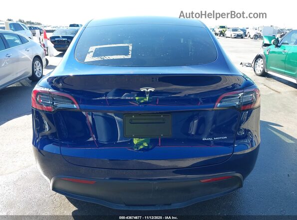 7SAYGAEE6RF155047 2024 TESLA MODEL Y Blue 