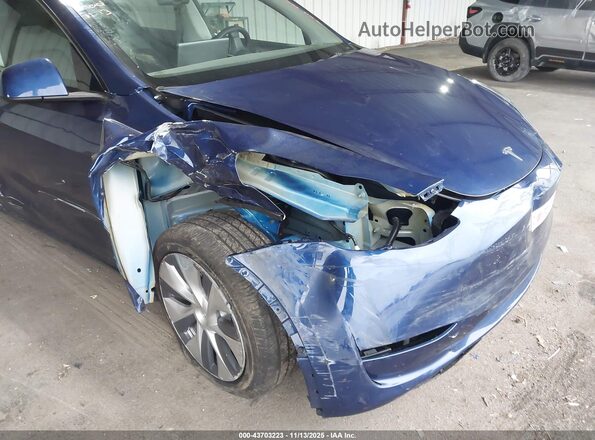 7SAYGAEE9PF873897 2023 TESLA MODEL Y Blue Widok z przodu