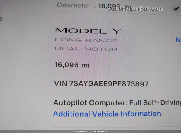 7SAYGAEE9PF873897 2023 TESLA MODEL Y Blue 