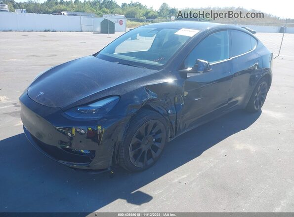 7SAYGAEEXNF534689 2022 TESLA MODEL Y Black Передня ліва чверть
