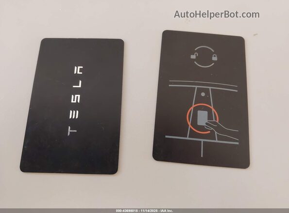 7SAYGAEEXNF534689 2022 TESLA MODEL Y Black Вид панелі приладів