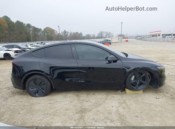 7SAYGDED2TA446609 2026 TESLA MODEL Y Черный Вид задней части салона