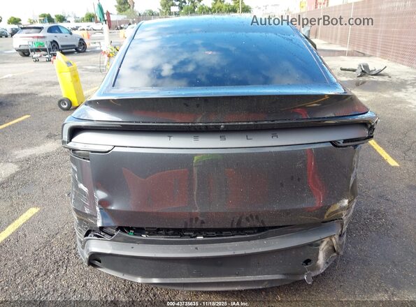 7SAYGDED2TF385362 2026 TESLA MODEL Y Gray 