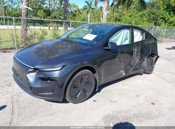 7SAYGDED4TF383628 2026 TESLA MODEL Y Gray Przód lewy