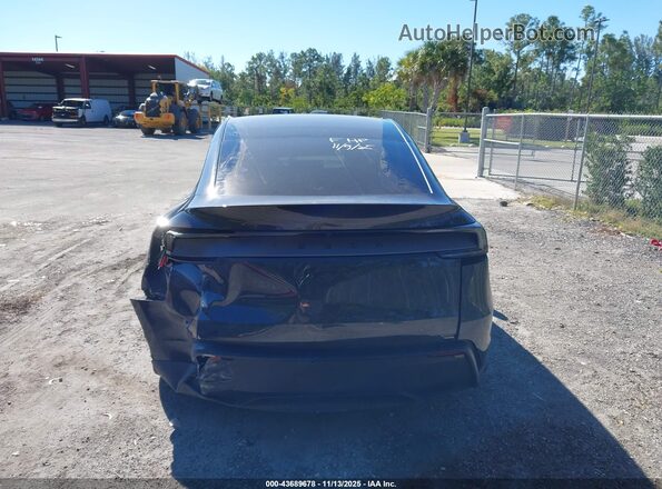 7SAYGDED4TF383628 2026 TESLA MODEL Y Gray 