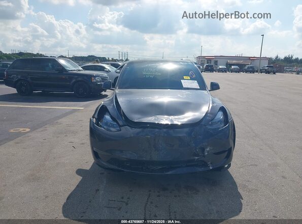 7SAYGDED6RF191894 2024 TESLA MODEL Y Серый Вид щитка приборов