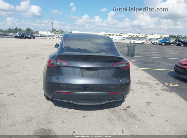 7SAYGDED6RF191894 2024 TESLA MODEL Y Серый 