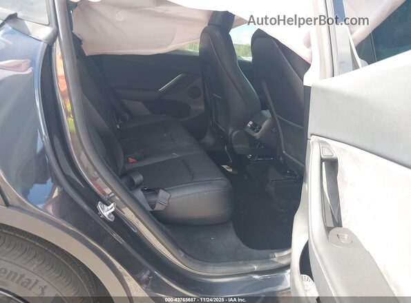 7SAYGDED6RF191894 2024 TESLA MODEL Y Серый Вид наклейки с VIN-кодом