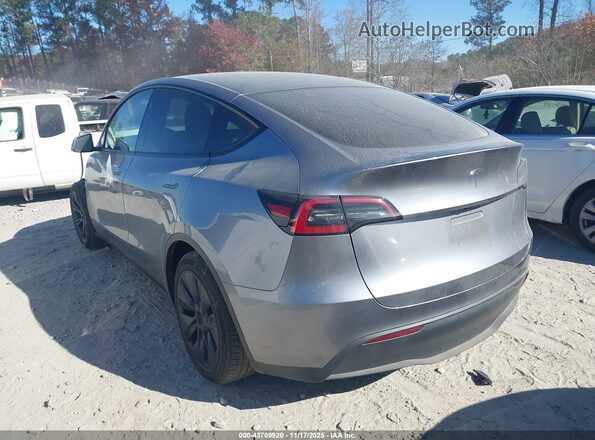 7SAYGDED6SA354384 2025 TESLA MODEL Y Silver 