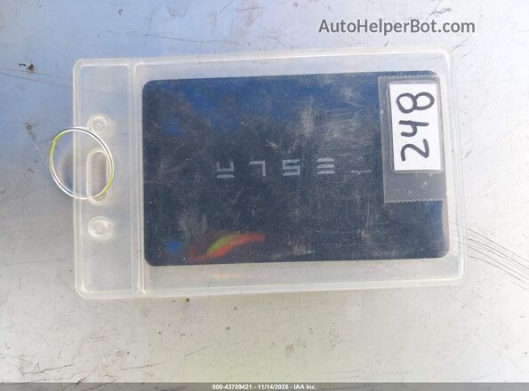 7SAYGDED7TA579964 2026 TESLA MODEL Y Серый Вид панели приборов