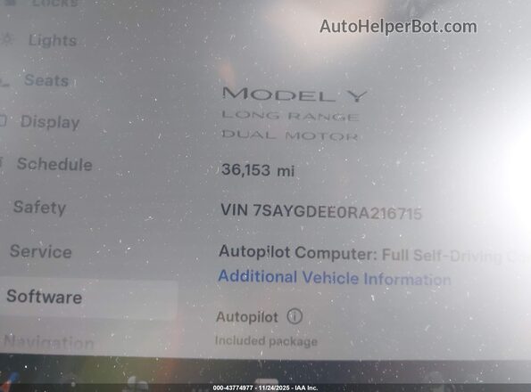 7SAYGDEE0RA216715 2024 TESLA MODEL Y Gray Vista interior de 360 grados