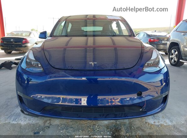 7SAYGDEE0RA238536 2024 TESLA MODEL Y Blue უკანა სალონის ხედი