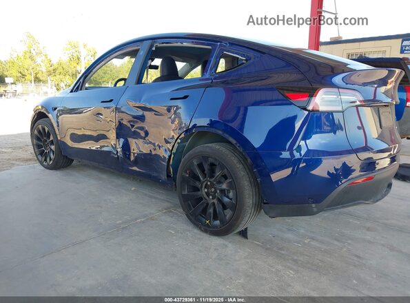 7SAYGDEE0RA238536 2024 TESLA MODEL Y Blue 