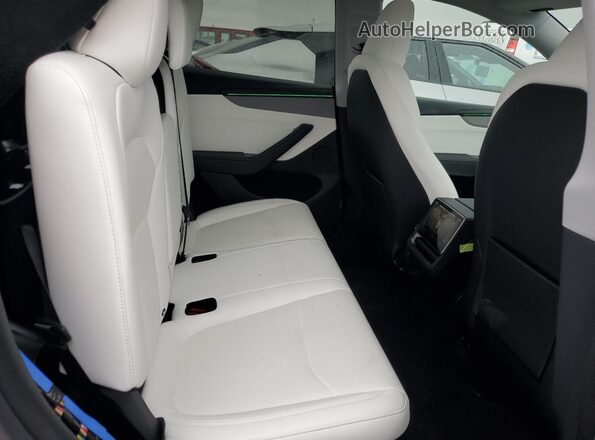 7SAYGDEE0TA464597 2026 TESLA MODEL Gray 