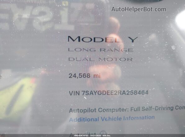 7SAYGDEE2RA258464 2024 TESLA MODEL Y Серый 