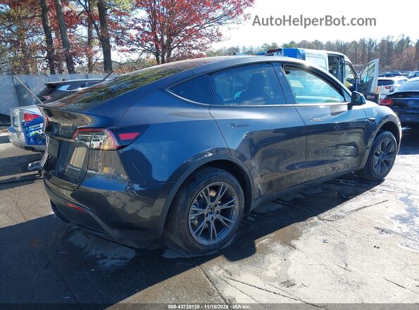 7SAYGDEE2RF166645 2024 TESLA MODEL Y Gray Հետևի աջ