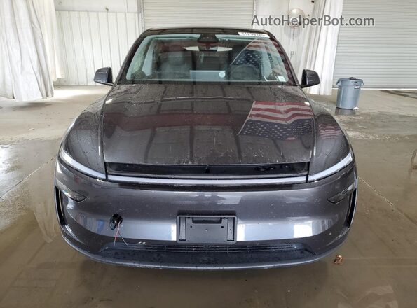 7SAYGDEE2TA384993 2026 TESLA MODEL Charcoal Widok z przodu