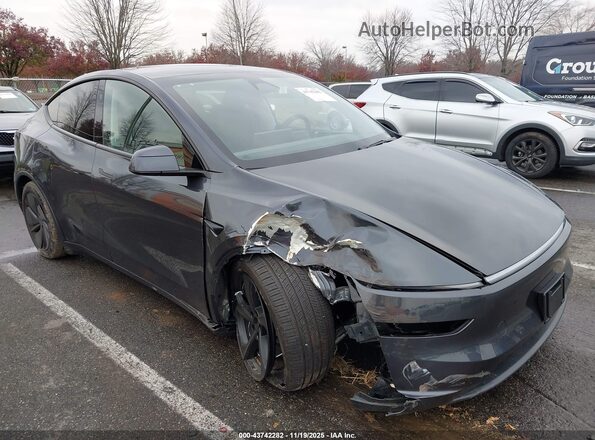7SAYGDEE2TA470921 2026 TESLA MODEL Y Gray 