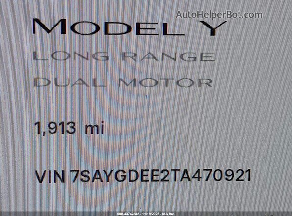 7SAYGDEE2TA470921 2026 TESLA MODEL Y Gray 