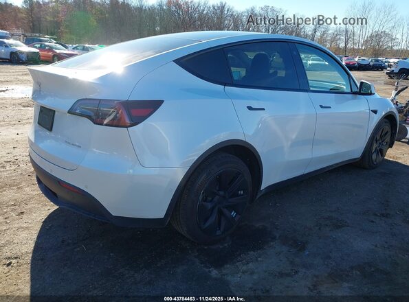 7SAYGDEE3NF376116 2022 TESLA MODEL Y White უკანა მარჯვენა